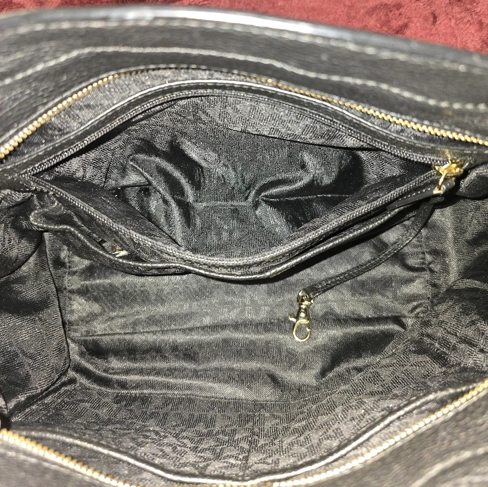 MICHAEL Michael‎ Kors Black Medium Bag Satchel Purse Handbag Tote